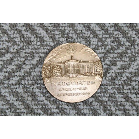 President Harry S. Truman Inauguration Bronze Medal - 1945 & 1949 - Picture 4 of 4